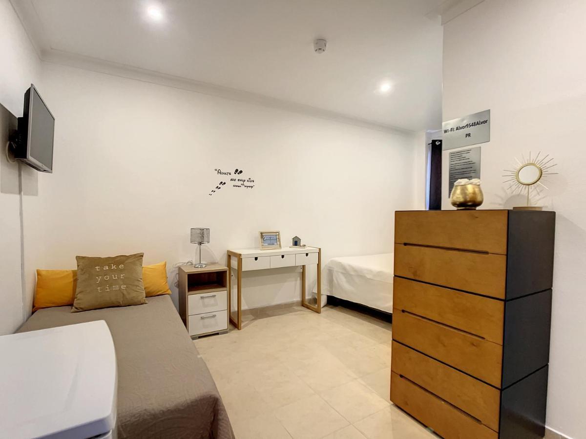 אלבור Bed And Breakfast Summer Cascade Pequeno Almoco Incluido מראה חיצוני תמונה
